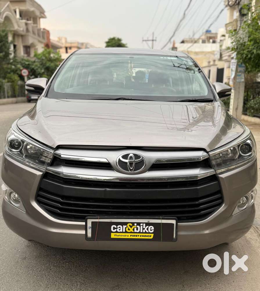 Toyota Innova Crysta 2.4 V 8 Str, 2017, Diesel