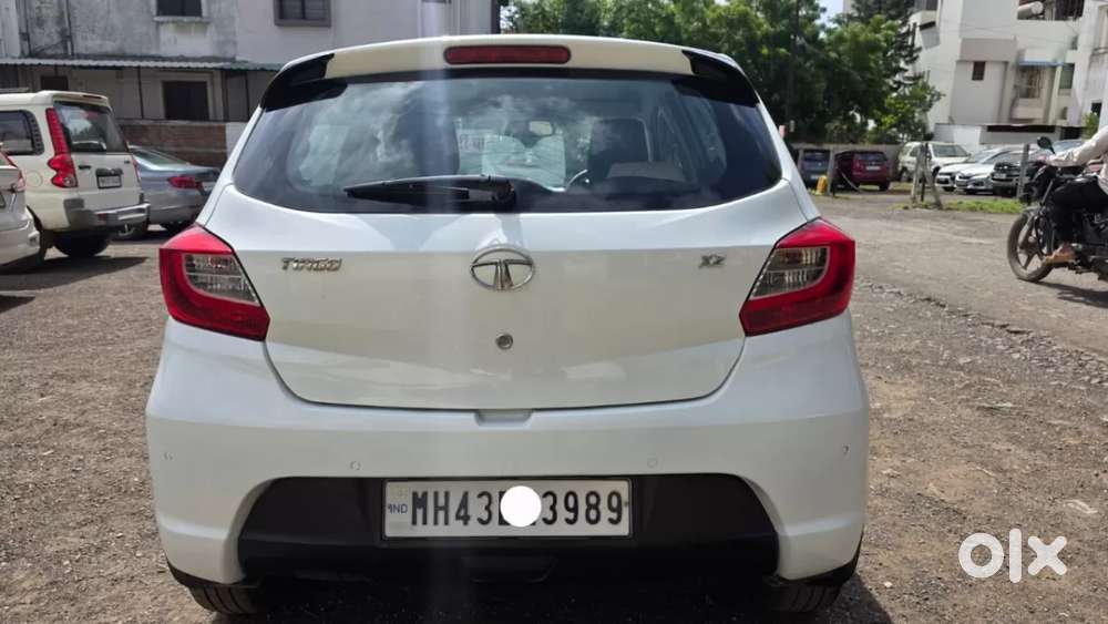 Tata Tiago Xz, 2016, Petrol