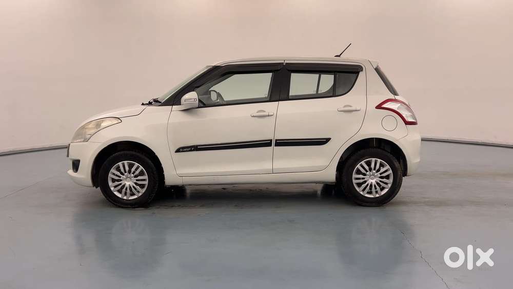 Maruti Suzuki Swift Vvt Vxi, 2014, Petrol