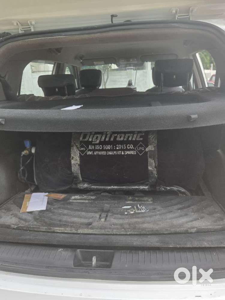 Hyundai Creta 1.6 Vtvt Sx Plus Dual Tone, 2015, Cng & Hybrids