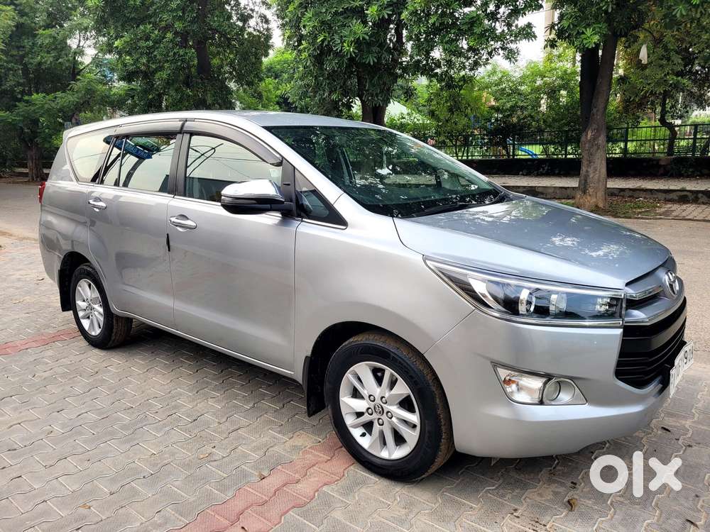 Toyota Innova Crysta 2.4 Vx Mt, 2016, Diesel