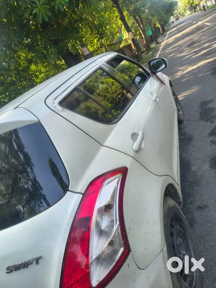 Maruti Swift Vxi Petrol 2014