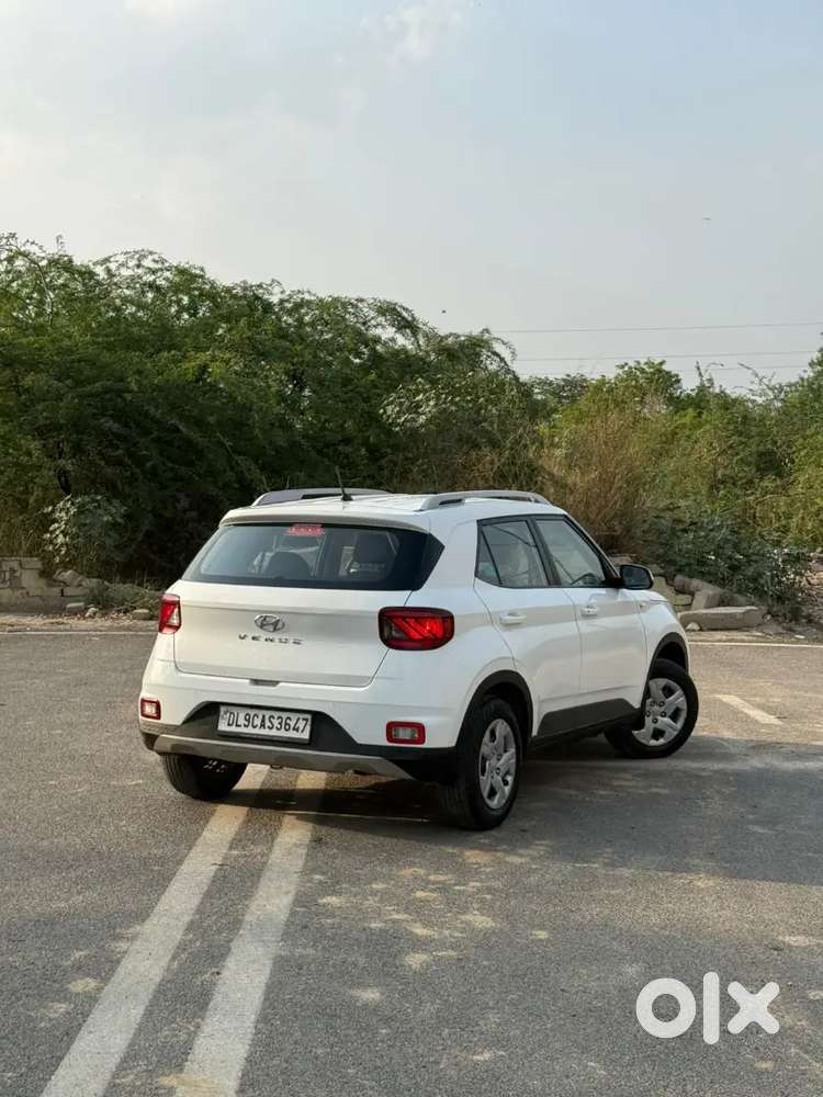 Hyundai Venue 2019 Cng