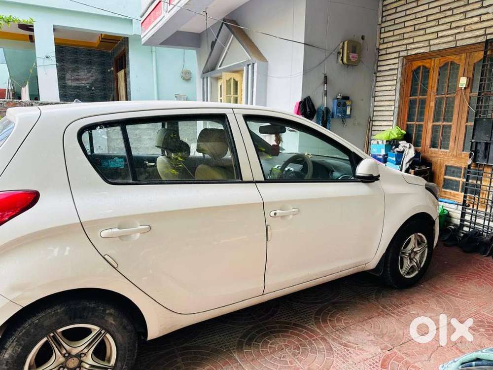 Hyundai I20 2013 Diesel Well Maintained And Excellent Condition