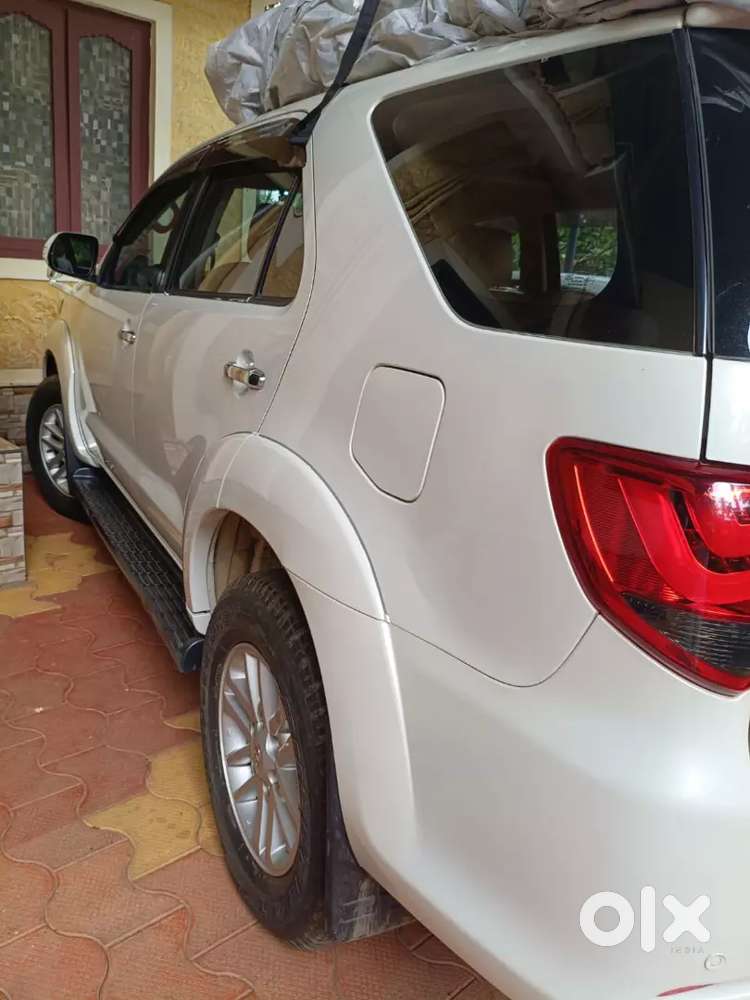 Toyota Fortuner 3.0 2014