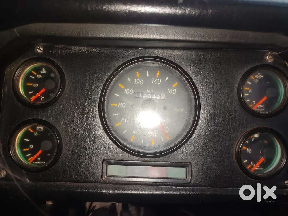 Single Owner Ambassador 1990 Diesel Well Maintained