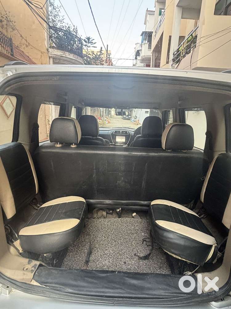 Mahindra Tuv 300 T10, 2019, Diesel