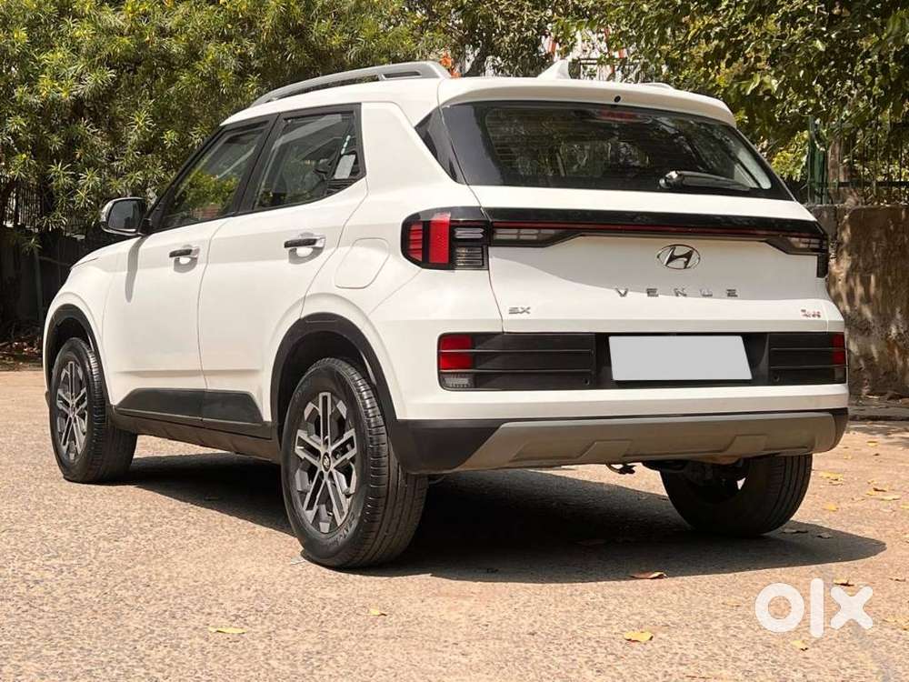 Hyundai Venue 1.0 Sx (o) Turbo Dct, 2022, Petrol