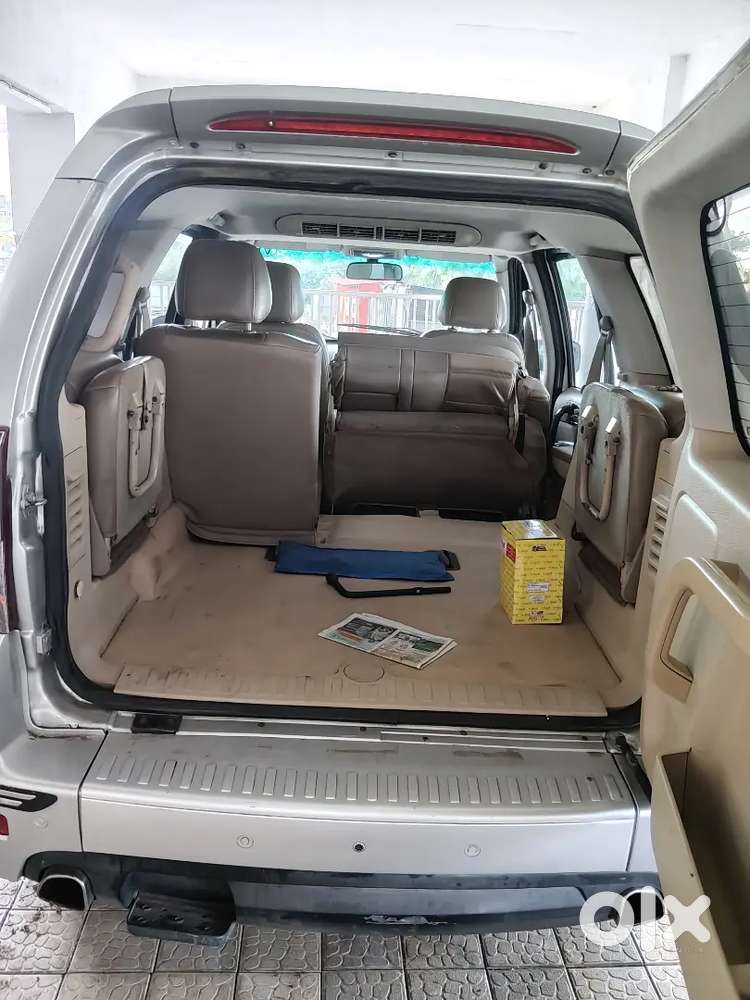 The Tata Safari Storme Vx Top Veriant 2013 December