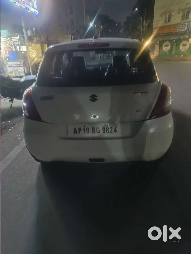Maruti Suzuki Swift 2014 Petrol 90000 Km Driven