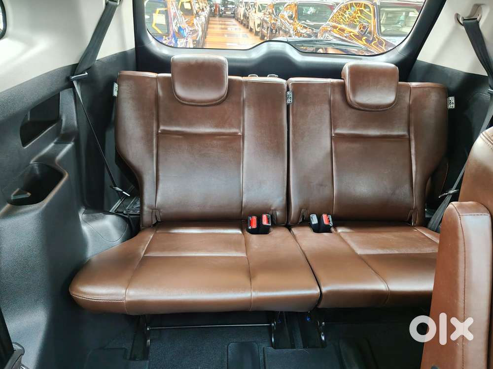 Toyota Innova Hycross 2.0 Zx (o) Hybrid 7 Str, 2023, Petrol