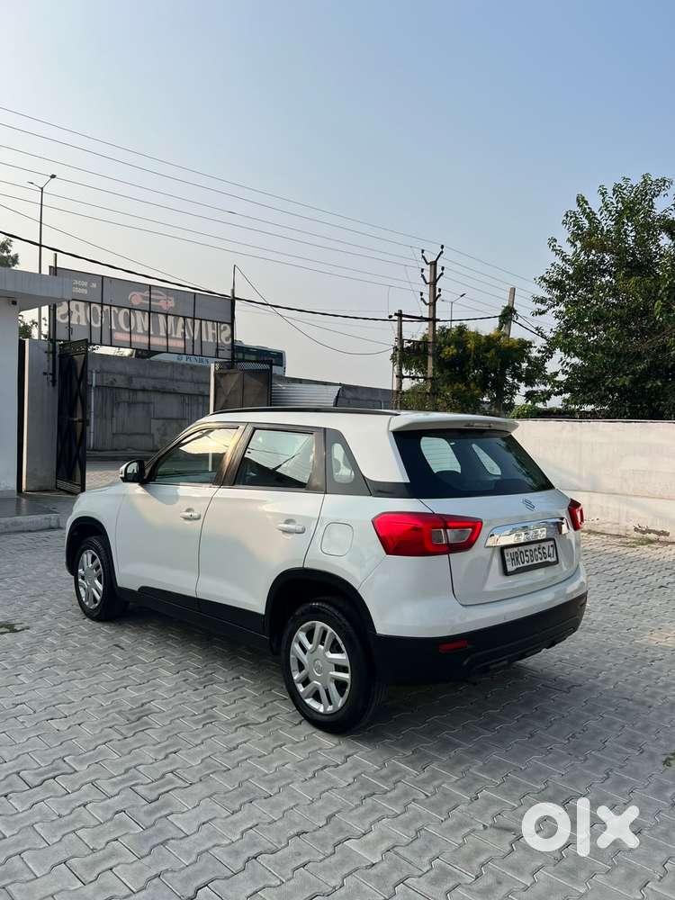 Maruti Suzuki Brezza 1.5 Vxi Smart Hybrid, 2022, Petrol