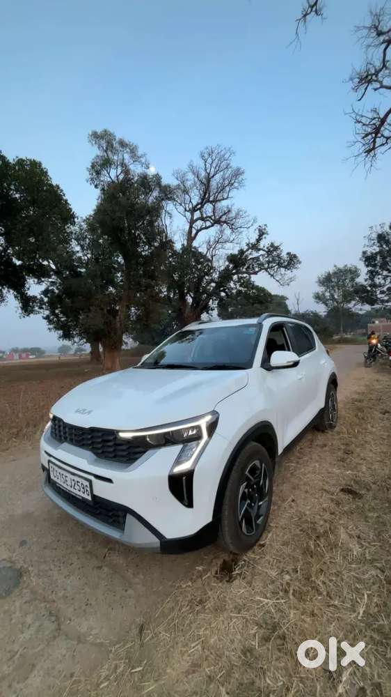 Kia Sonet 2025 Petrol Well Maintained