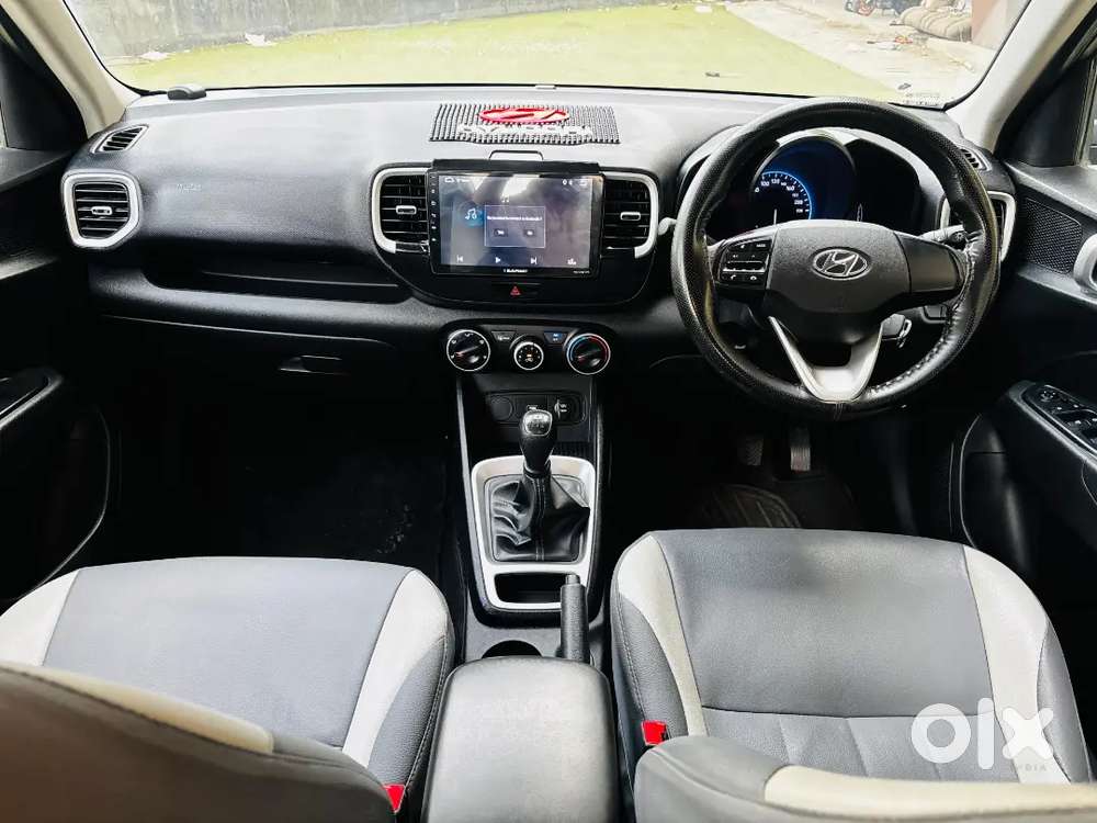Hyundai Venue 1.2 S Manual Petrol 2021