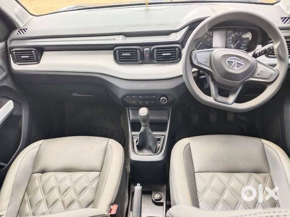 Tata Punch, 2023, Petrol