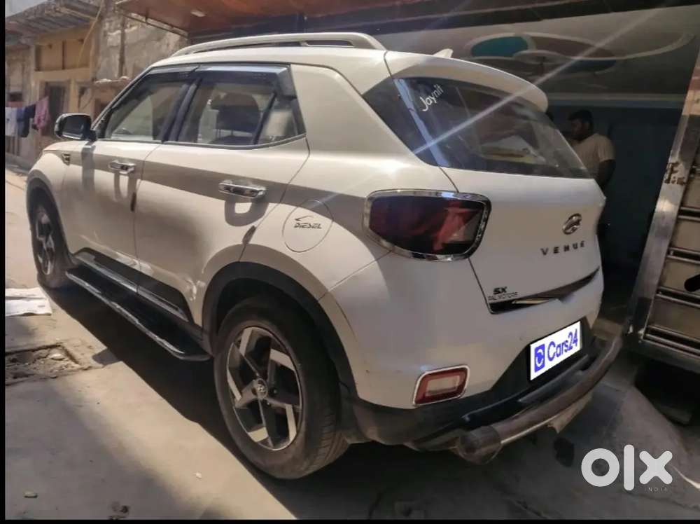 Hyundai Venue 2019 Diesel Well Maintained