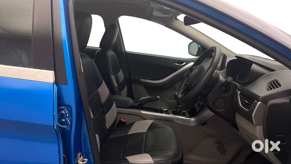 Tata Nexon 1.2 Revotron Xz Plus, 2018, Petrol