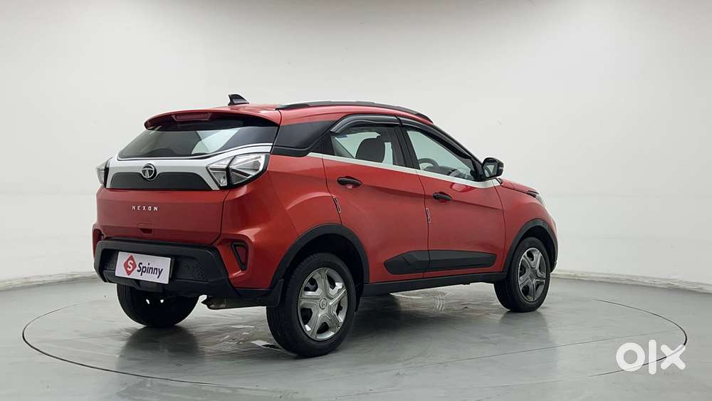 Tata Nexon 1.2 Revotron Xm Plus (s), 2022, Petrol