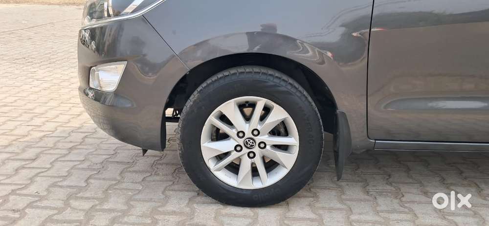 Toyota Innova Crysta 2.4 V 7 Str, 2018, Diesel