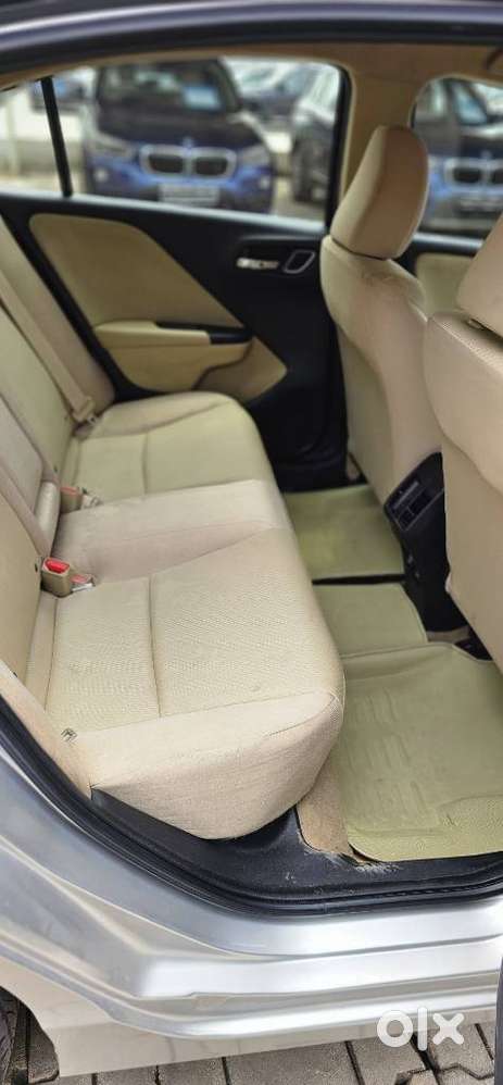 Honda City I-vtec V, 2017, Petrol