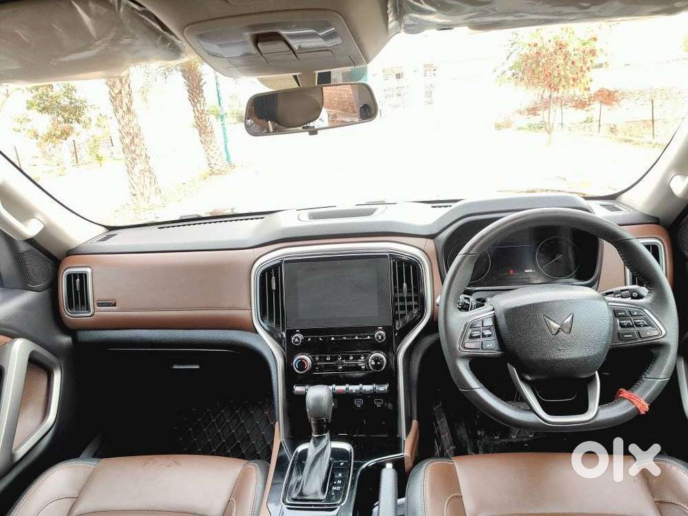 Mahindra Scorpio-n 2.2 Z8 Diesel At 7 Str, 2025