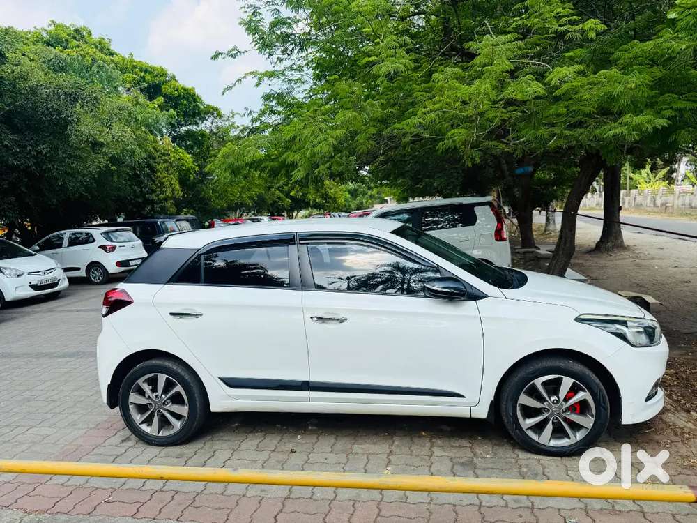 Hyundai New I20 2015 Petrol 105000 Km Driven