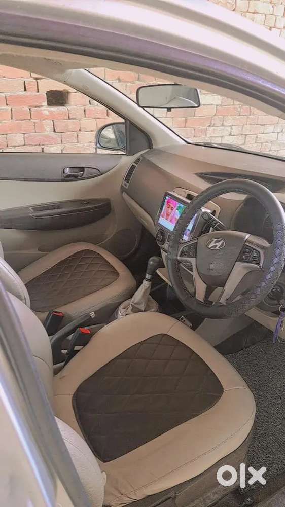 Hyundai I20 2011 Cng & Hybrids 52000 Km Driven