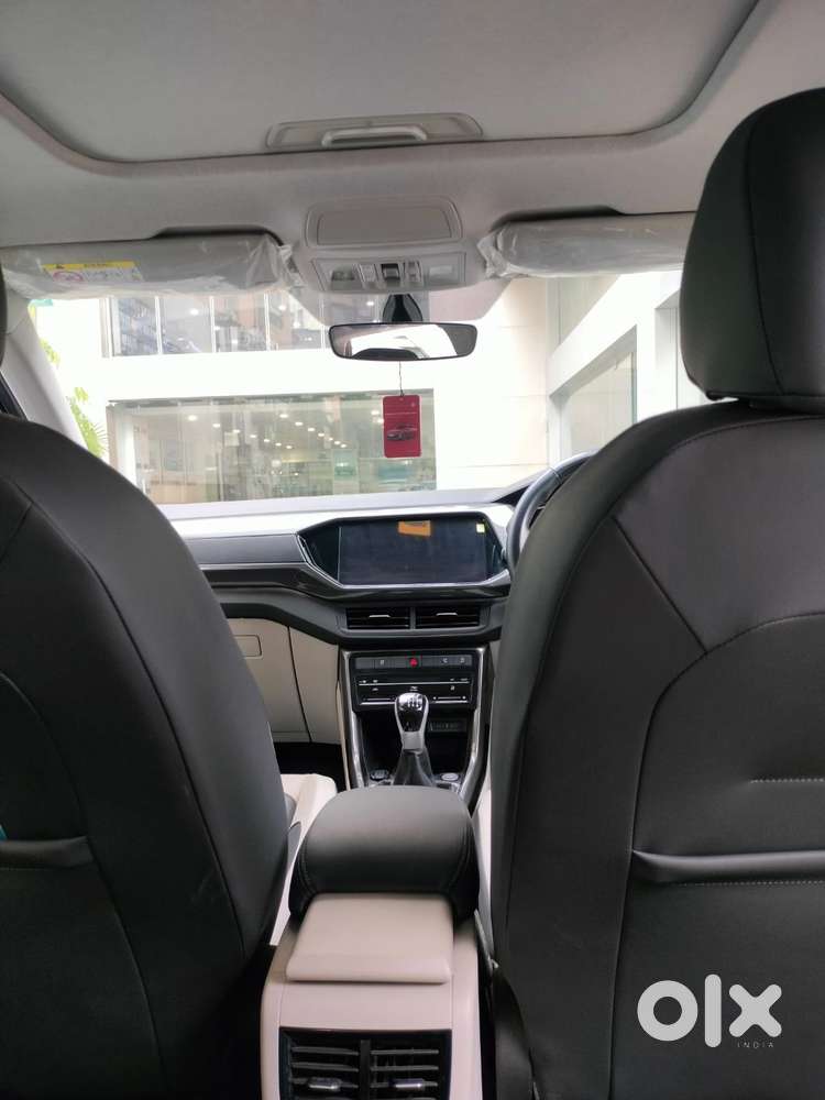 Volkswagen Taigun, 2025, Petrol