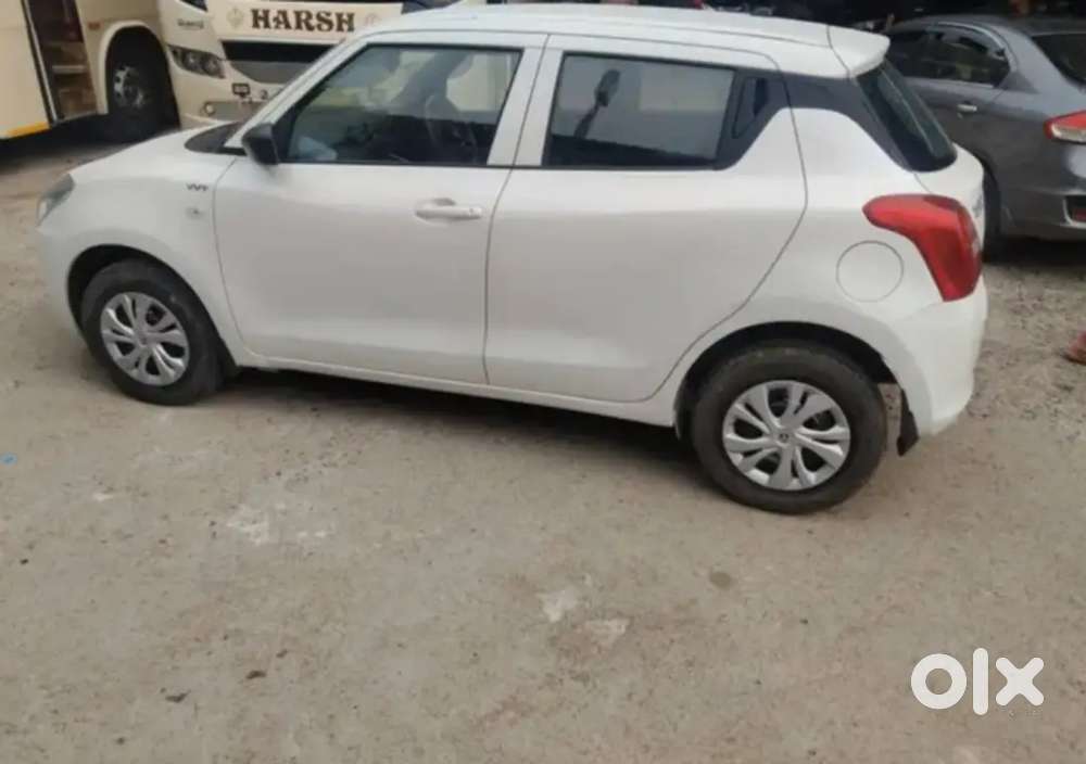Maruti Suzuki Swift Lxi 2018