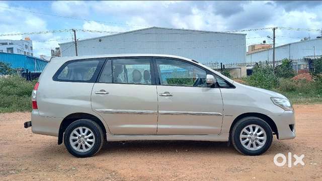 Toyota Innova 2.5 V 7 Str, 2013, Diesel