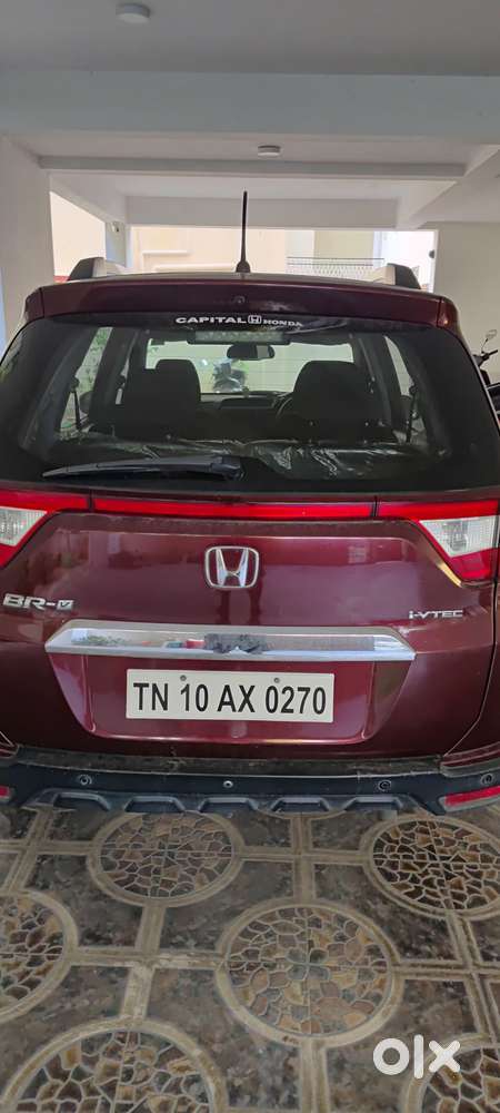 Honda Br-v V I-vtec Mt  2016  48000  Kms  C Red  Genuine Buyers