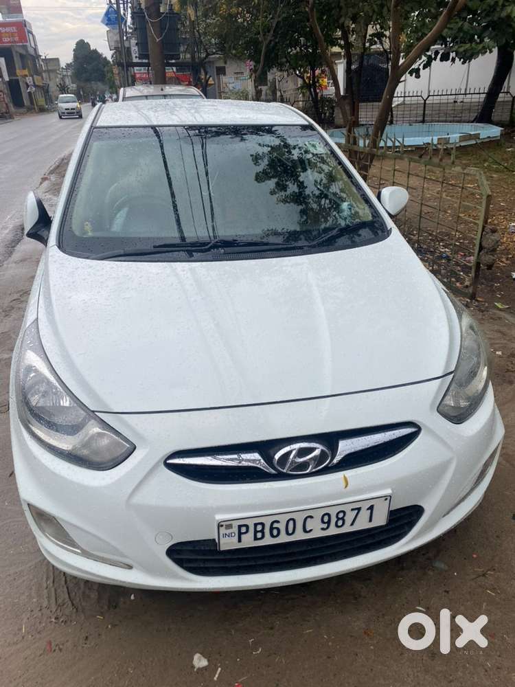 2012 Hyundai Verna Diesel Fluidic Car