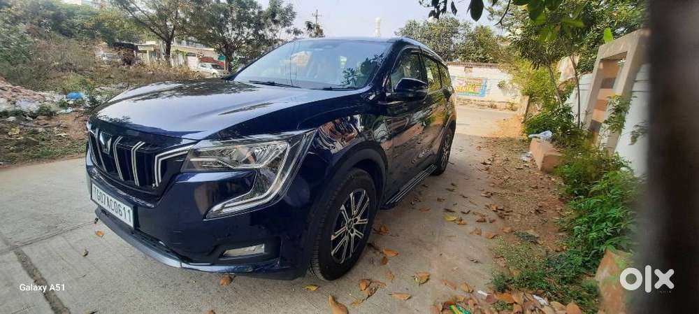 Mahindra Xuv700 2.0 Ax 7 Petrol Mt Str, 2025, Petrol