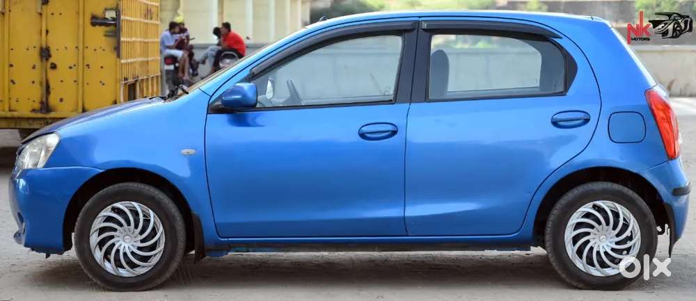 Toyota Etios Liva 2012 Cng & Hybrids Well Maintained