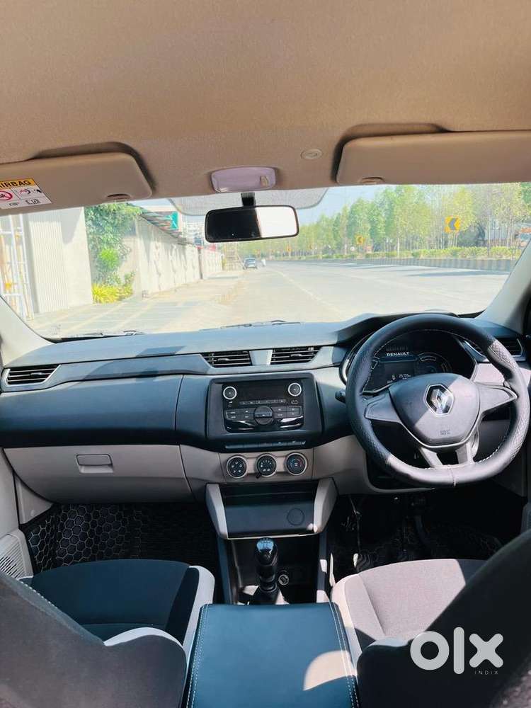Renault Petrol Car 2024