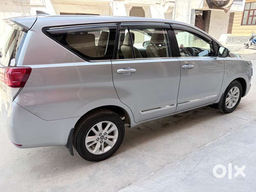 Toyota Innova Crysta 2.4 G Mt, 2020, Diesel