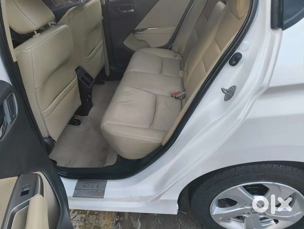 Honda City 2016-2017 Petrol Automatic. 19 + Mileage