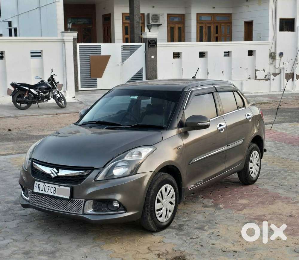 Maruti Suzuki Dzire 1.2 Vxi, 2016, Petrol