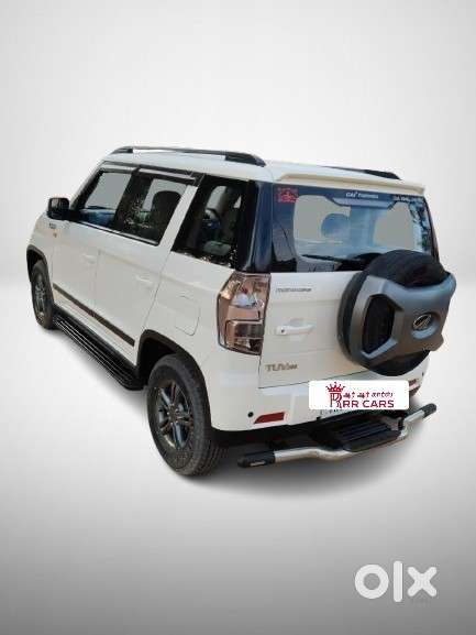 Mahindra Tuv 300 T10, 2020, Diesel