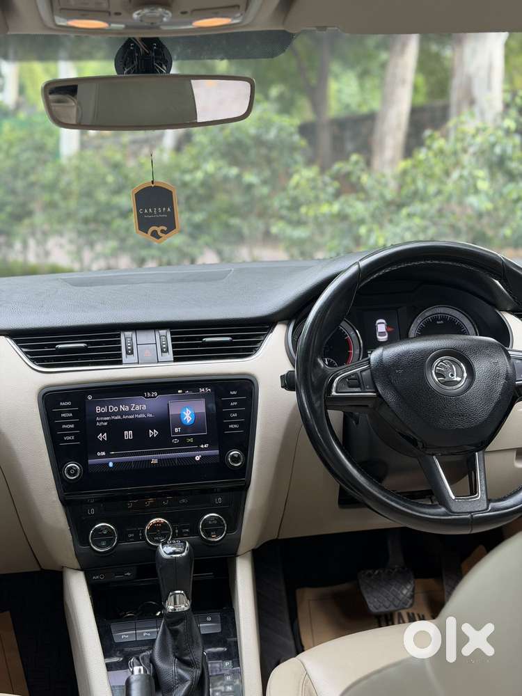 Skoda Octavia 1.8 Tsi Style Plus At, 2017, Petrol