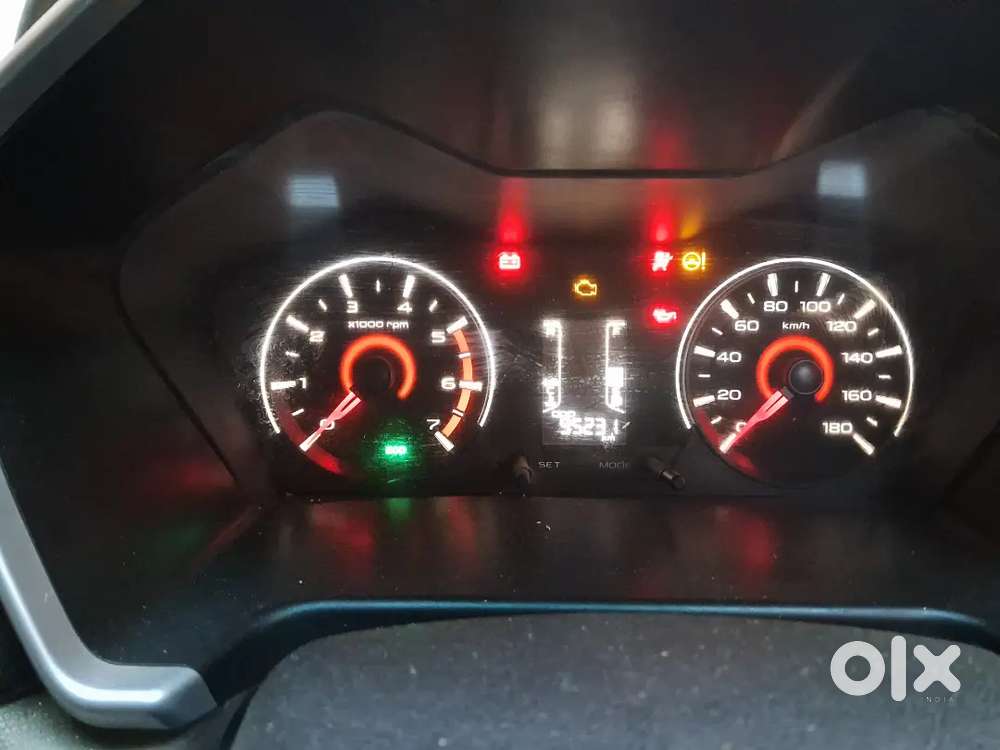 Mahindra Kuv100 Nxt 2016 Diesel Good Condition