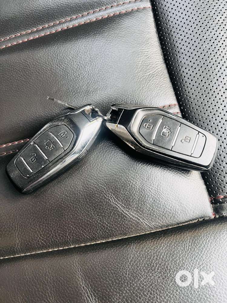 Mahindra Xuv500 2.2 W10 Sportz Edition Mt, 2018, Diesel