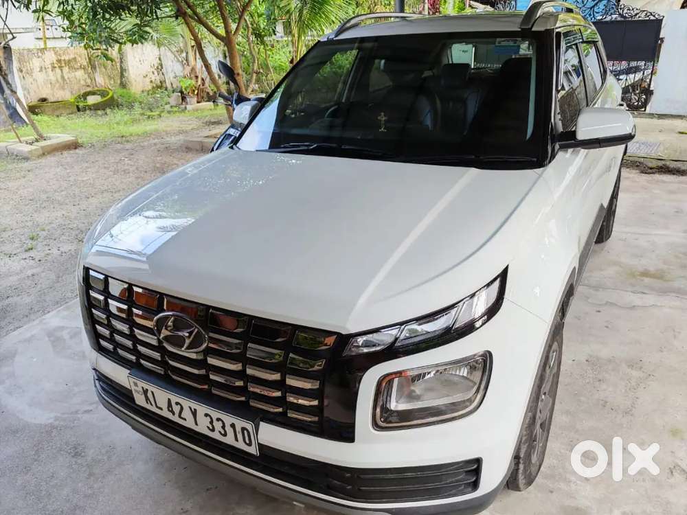 Hyundai Venue S+ 2025 Diesel Manual