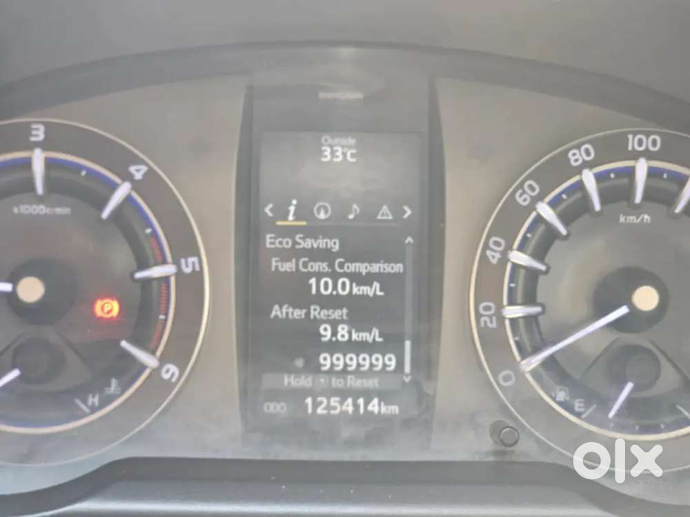 Toyota Innova Crysta 2017 Petrol 125000 Km Driven