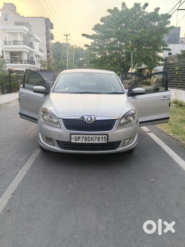Skoda Rapid 2014 Diesel 98000 Km Driven
