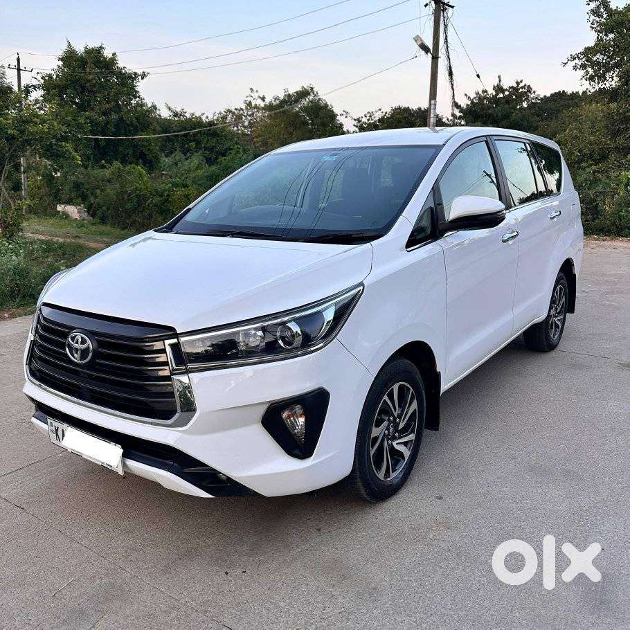 Toyota Innova Crysta [2020-ongoing] 2.4 Vx 7 Str, 2022, Diesel