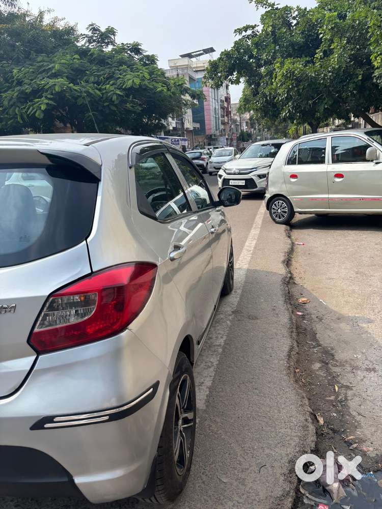 Tata Tiago 1.05 Revotorq Xm Option, 2017, Diesel