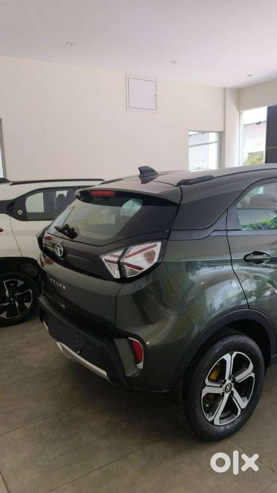 Tata Nexon, 2021, Petrol