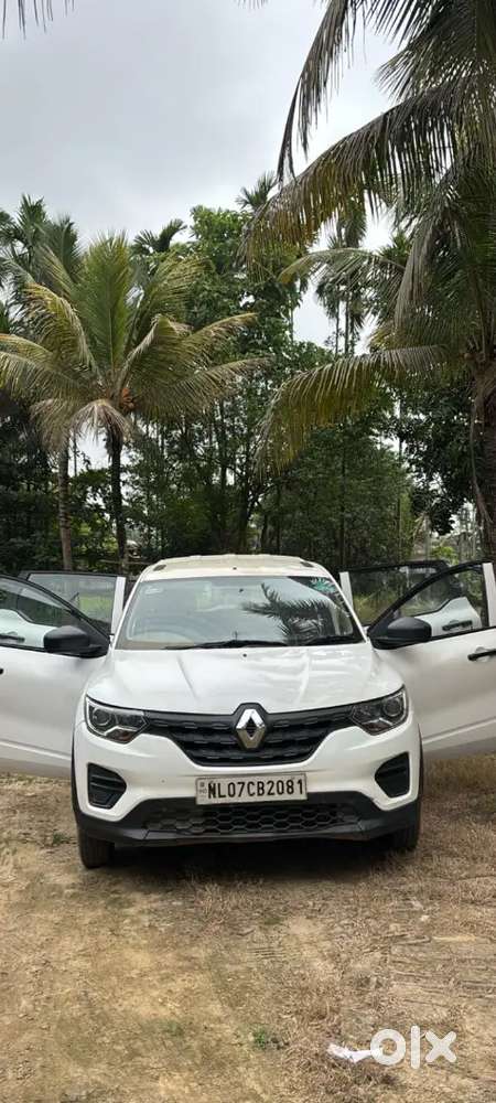 Renault Triber Facelift 2021 Petrol 25000 Km Driven