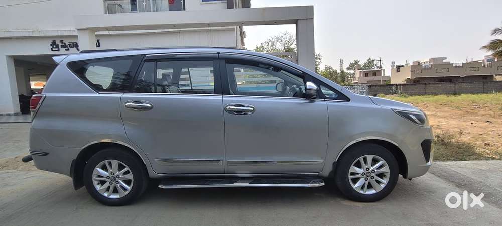 Toyota Innova Crysta 2.4 Gx Mt 8s, 2018, Diesel